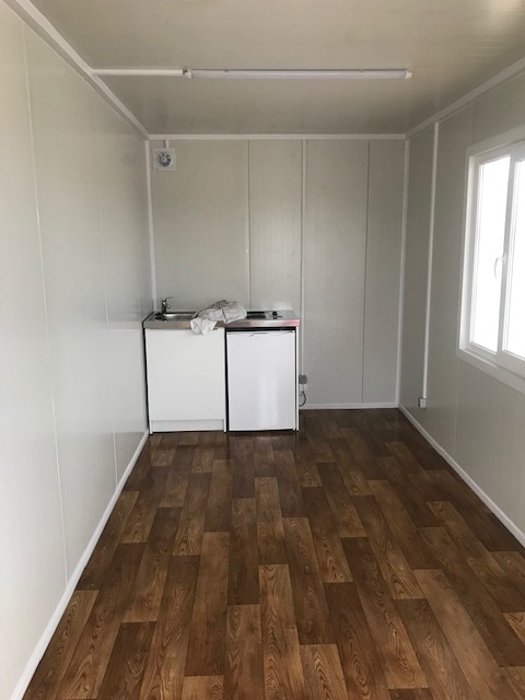 REFECTOIRE BUNGALOW CHANTIER.