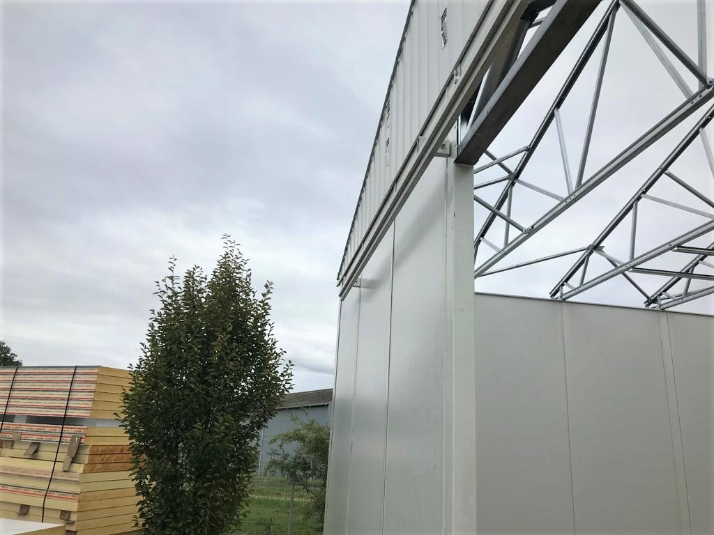 STRUCTURE EN ACIER GALVANISE